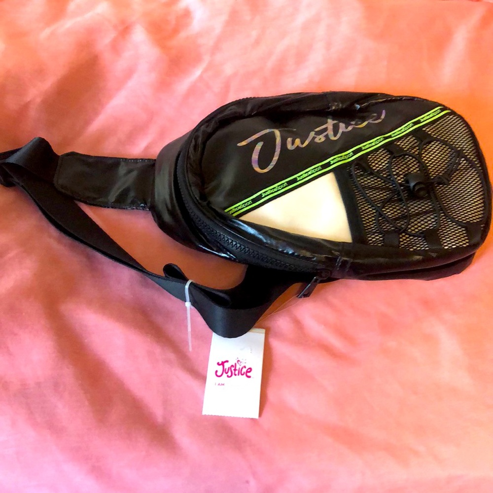 ✨️Flash Sale Final Price✨️🏖 - Girls JSport Sling Bag NWT